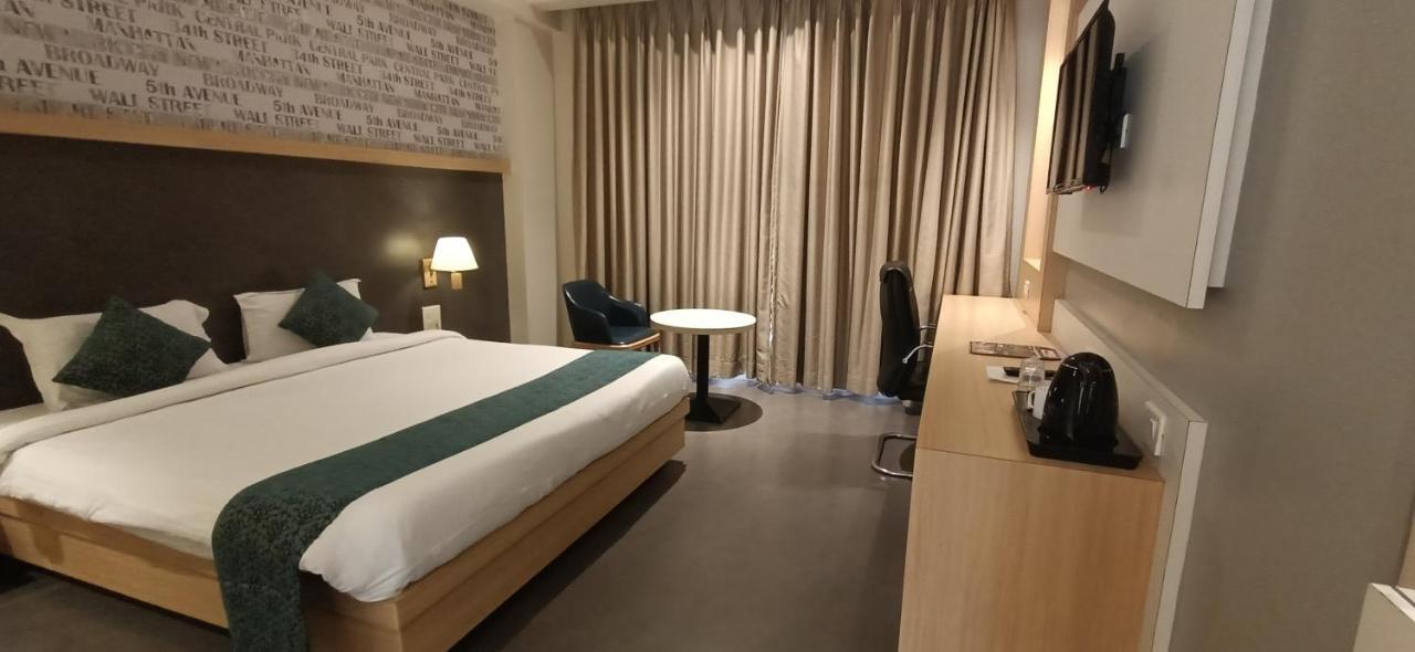 Gopalas Residency Kalyan-Bhivándi Kültér fotó
